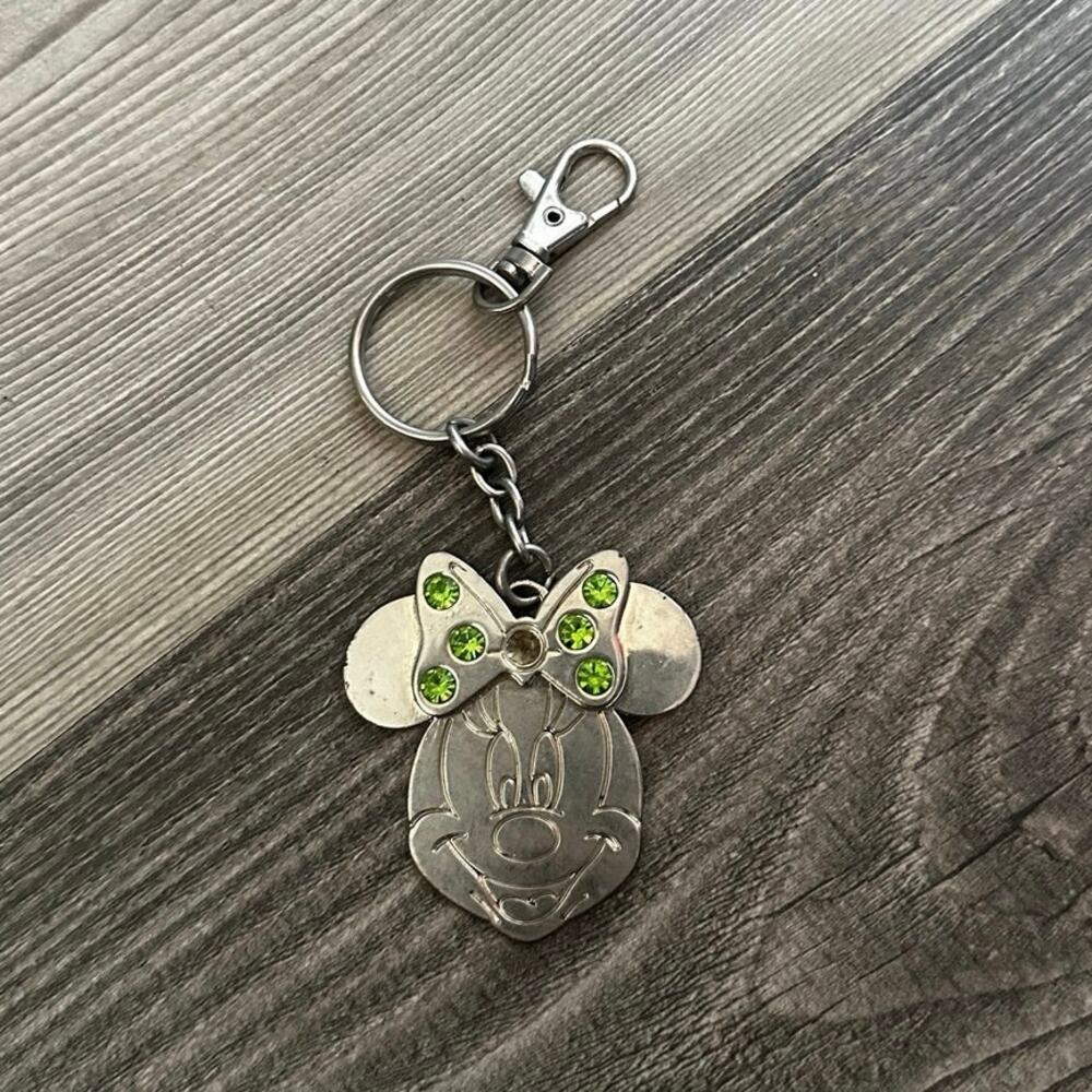 disney mini mouse keychain silver august birthstone peridot